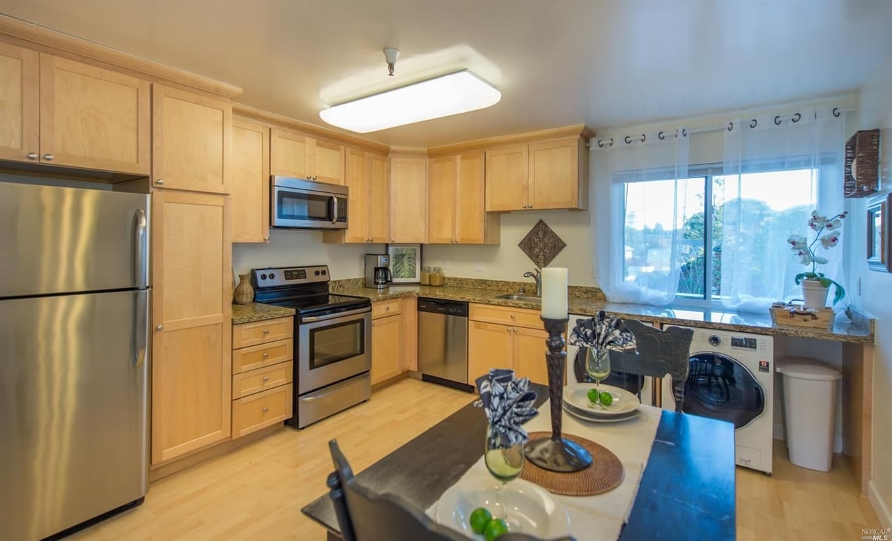 720 Petaluma Blvd S #12