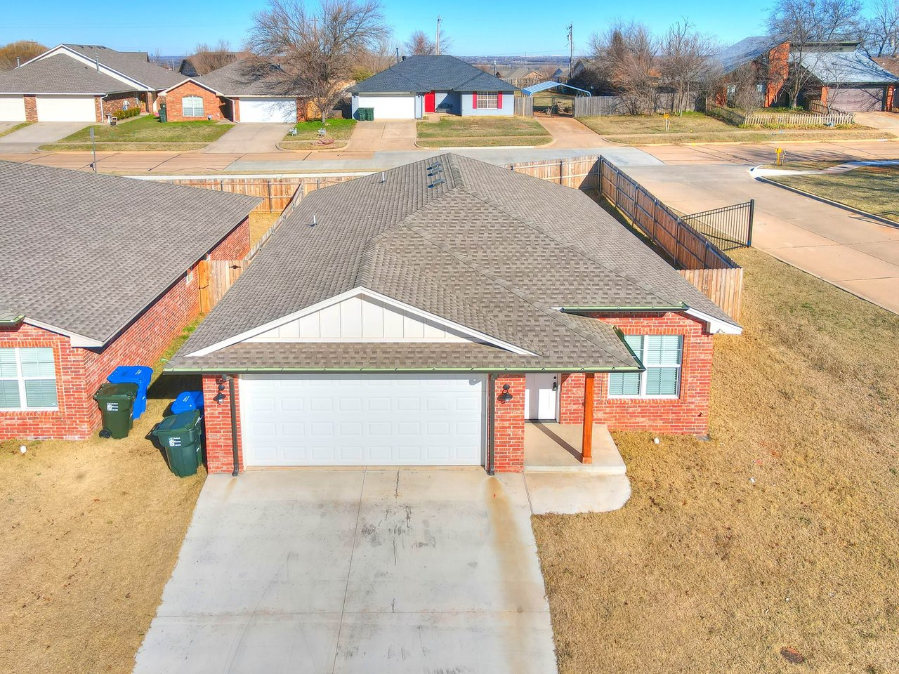 1218 Kingston Rd 