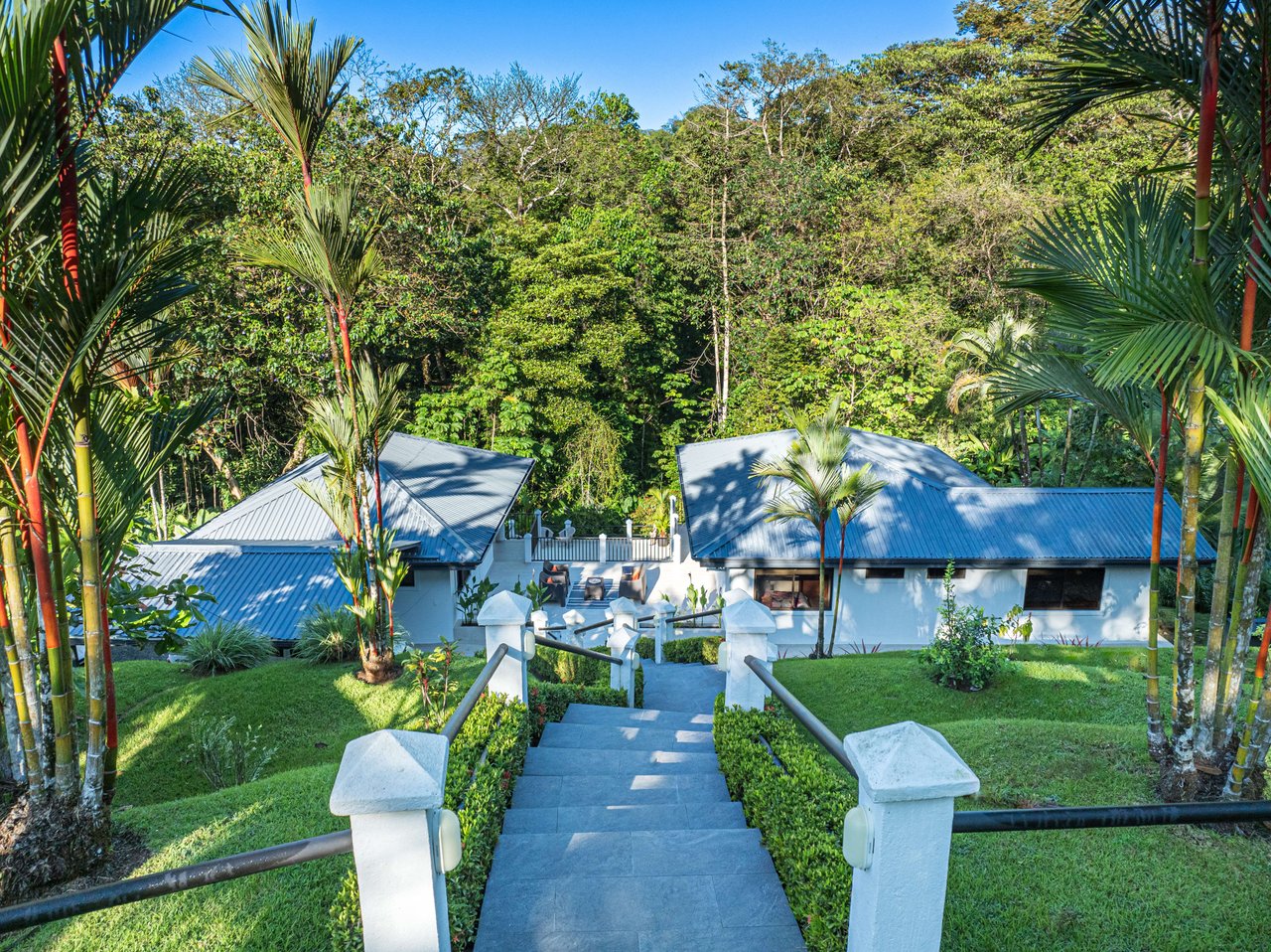 Uvita Las Brisas Riverside Escape on One Acre
