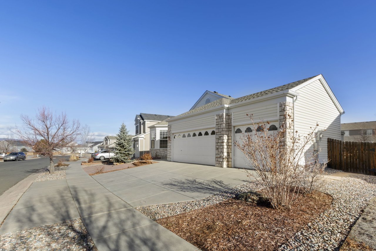 5096 Sand Hill Drive