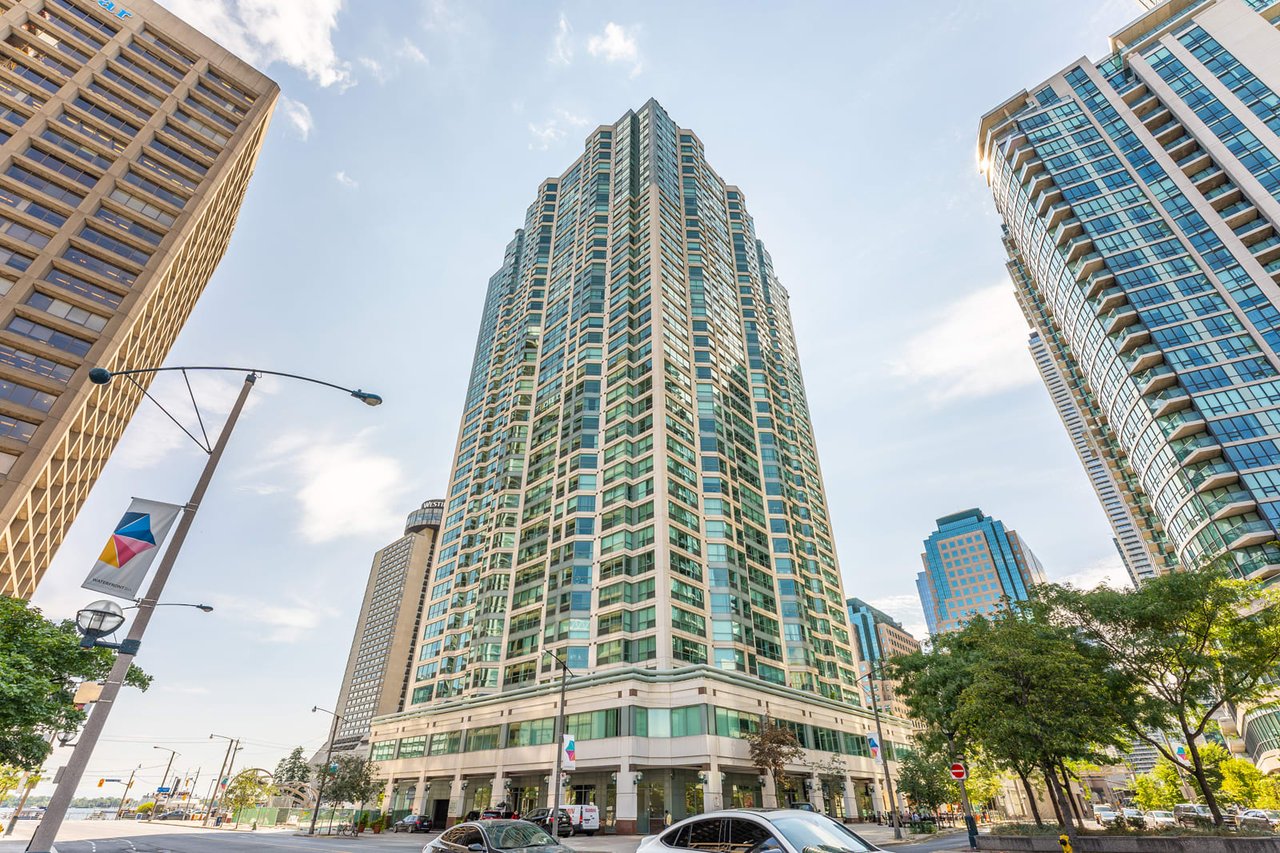 3101-10 Yonge St