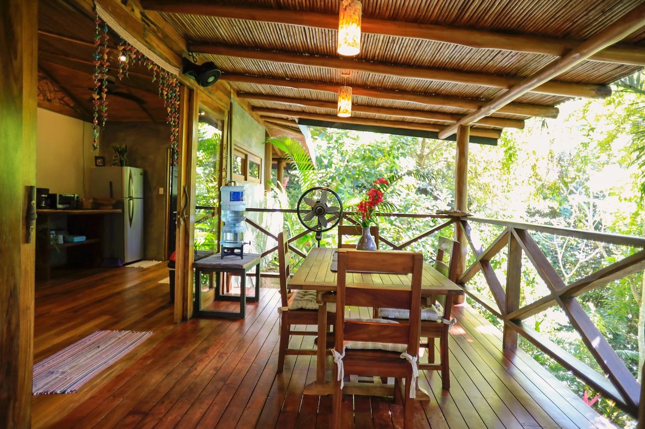 Balinese Vacation Rental Estate, Santa Teresa, Puntarenas