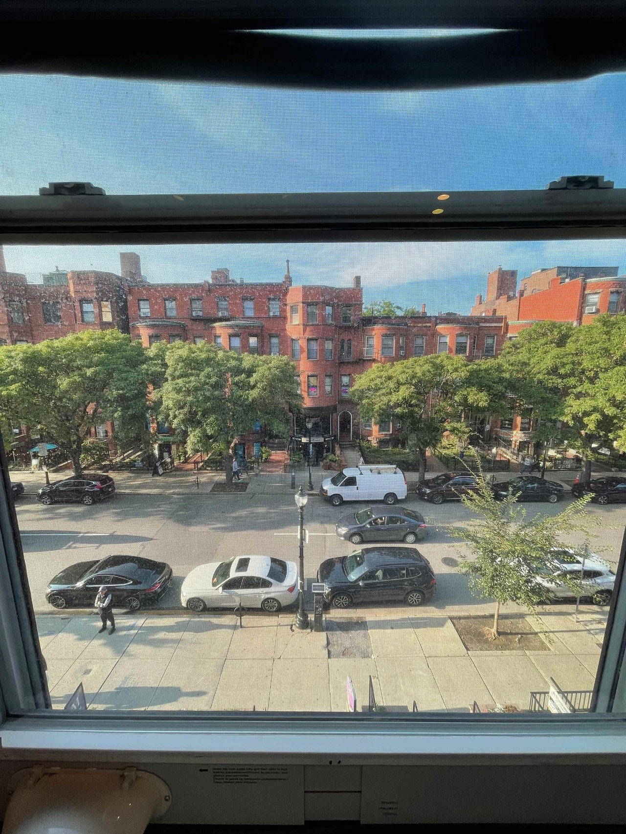 302 Newbury St # 10