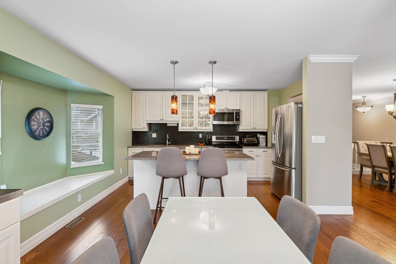39-1140 Falcon Dr