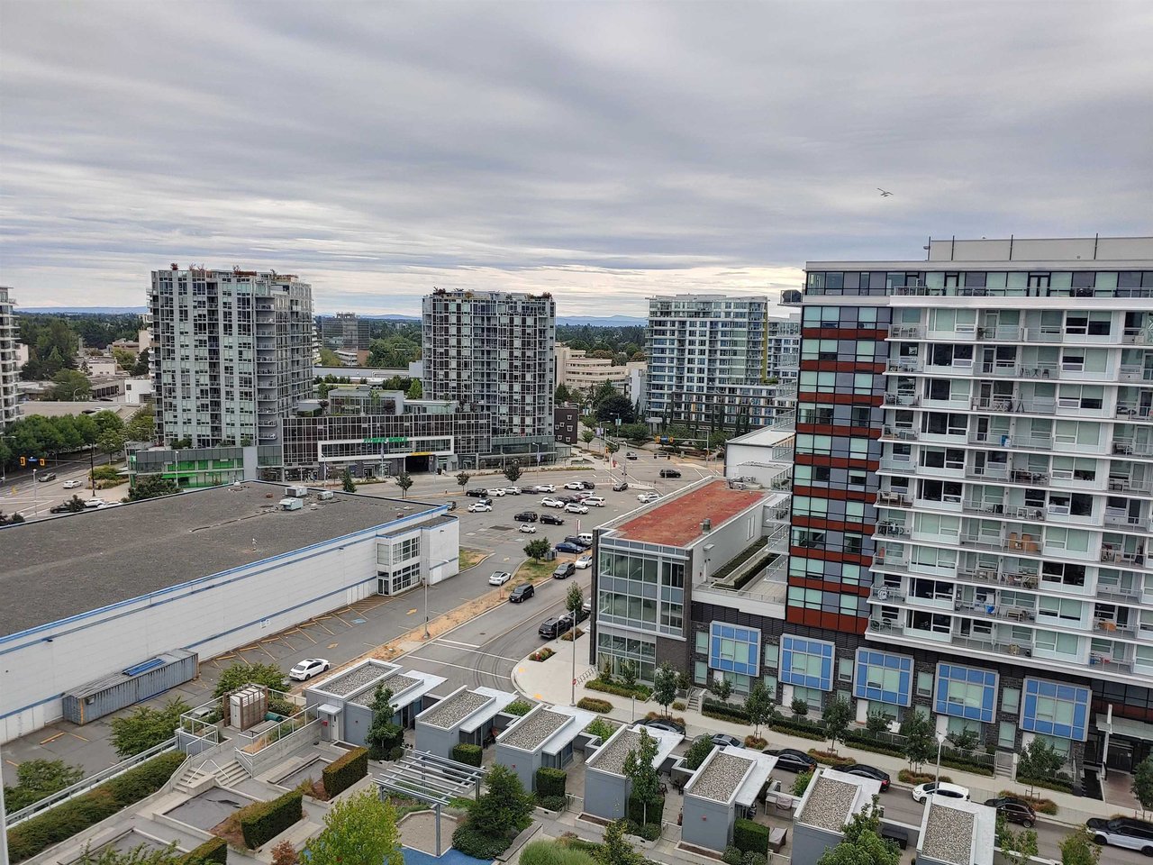 1501-5233 Gilbert Rd
