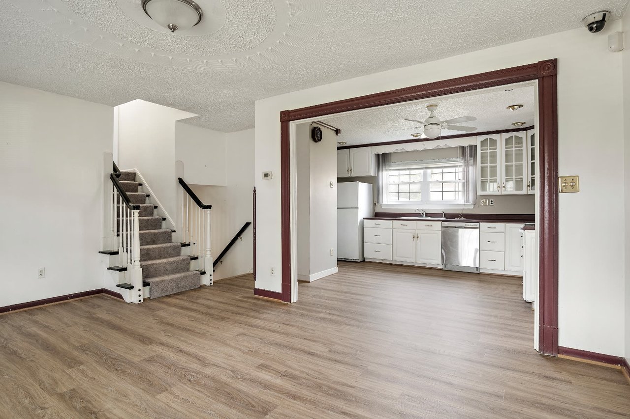 3106 Carlton Road