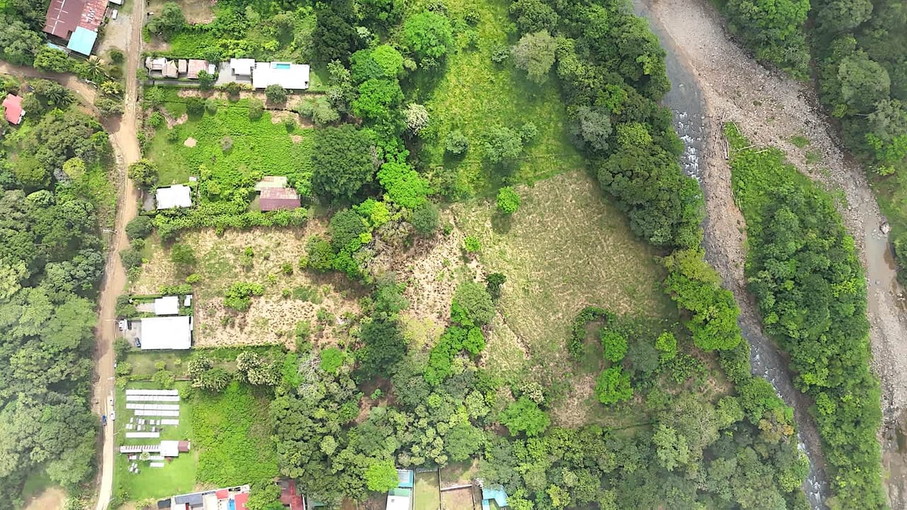 BEST DEVELOPMENT LAND DEAL IN UVITA – 10.67 Acres