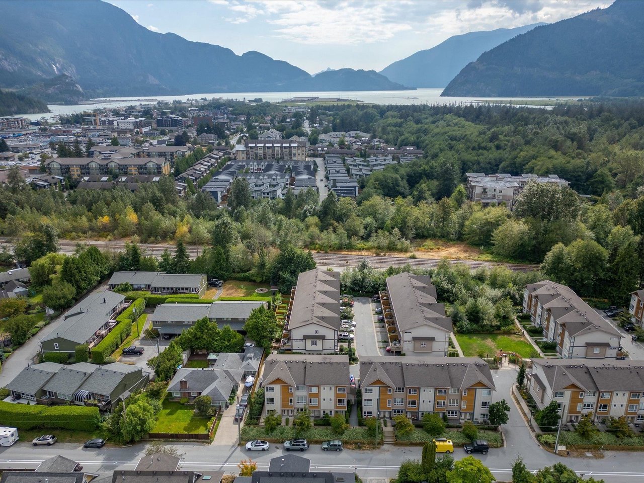 8-1188 Wilson Cres