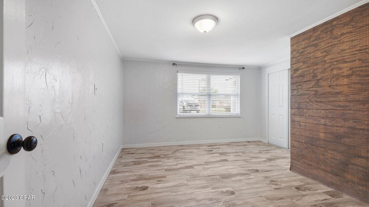 635 S GAY Avenue