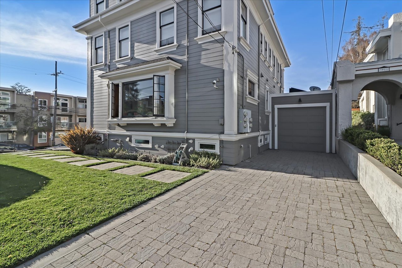 124 Bayo Vista Ave