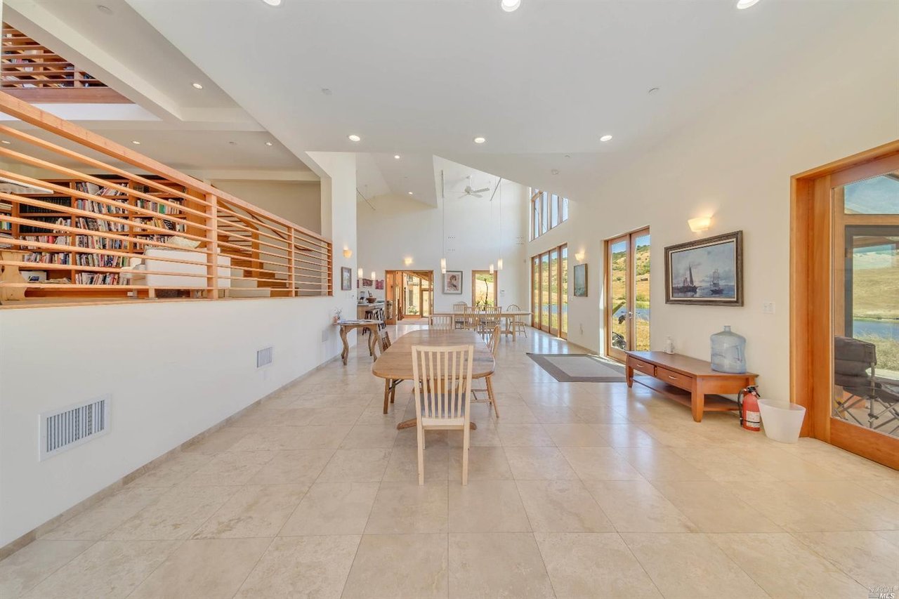 1100 Vly Frd Freestone Rd