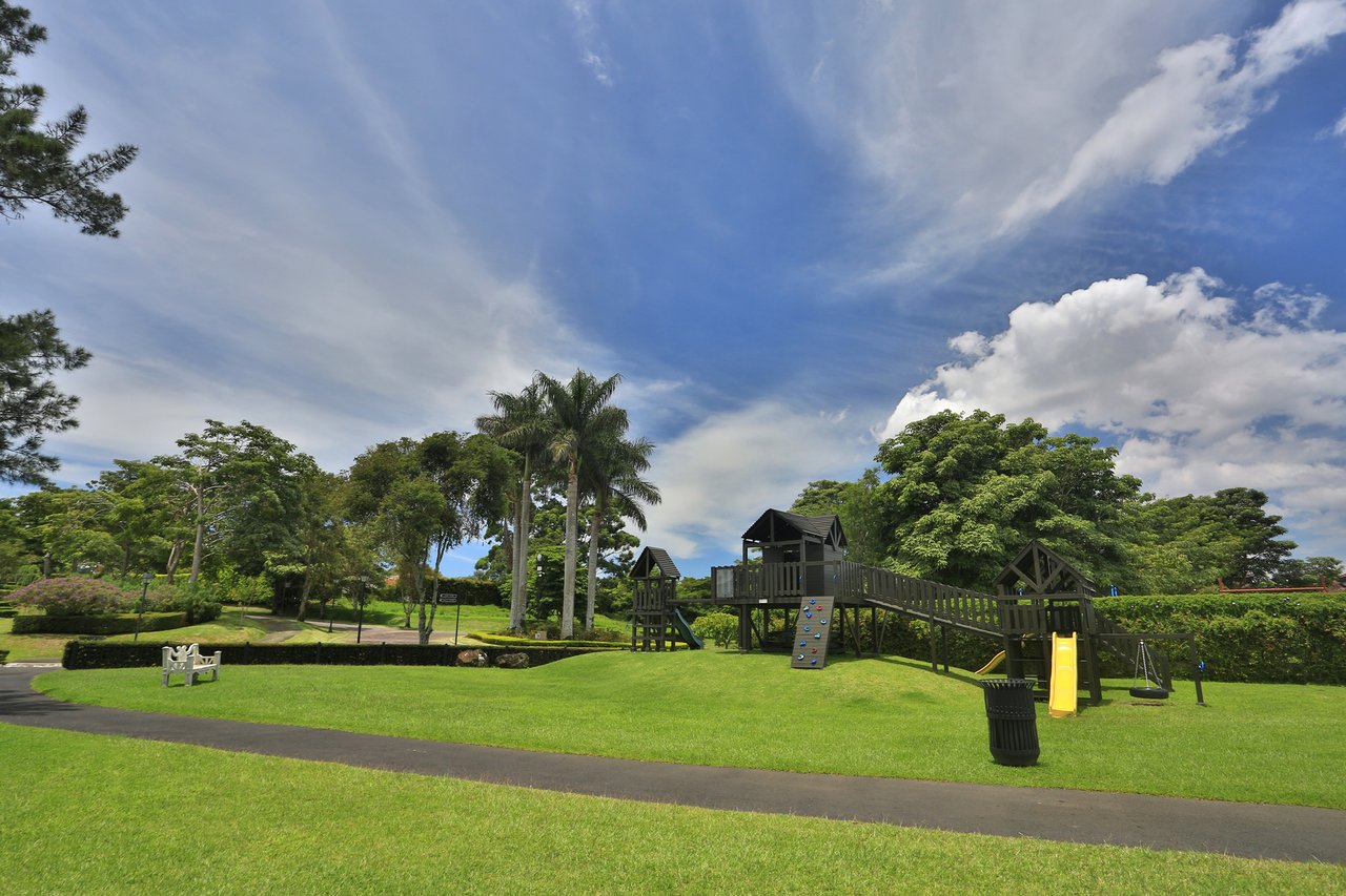 Grand Golf Course Estate, Curridabat, San Jose