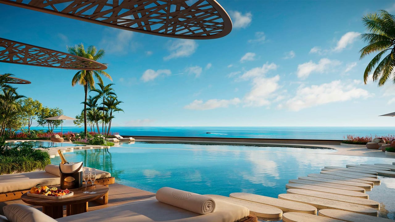 The Residences at Mandarin Oriental swimmimg pool