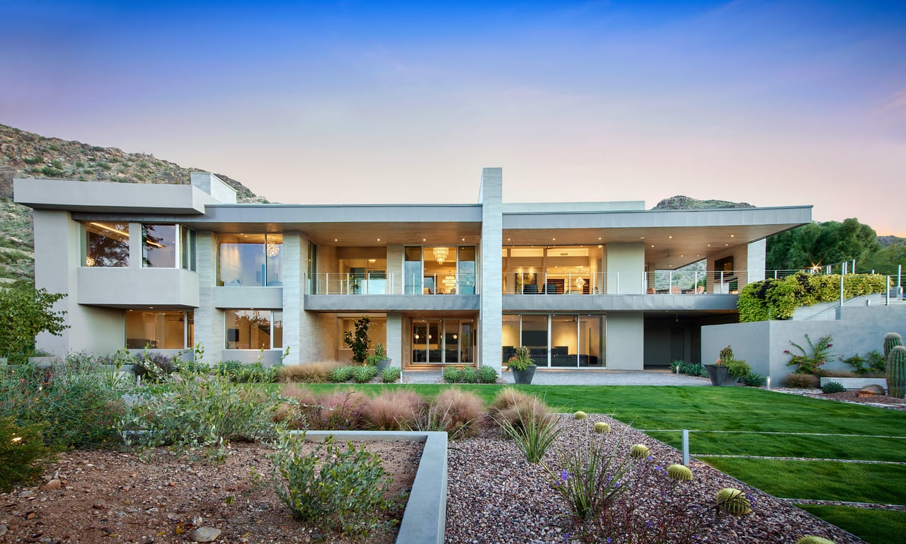Modern Luxury home in Paradise Valley, Arizona