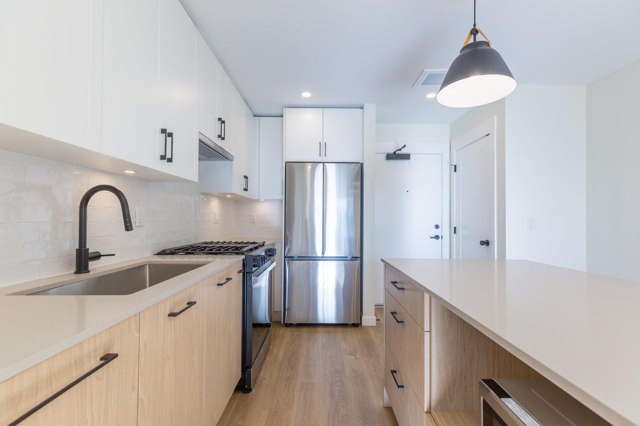 207-27218 Aldergrove Town Center Dr