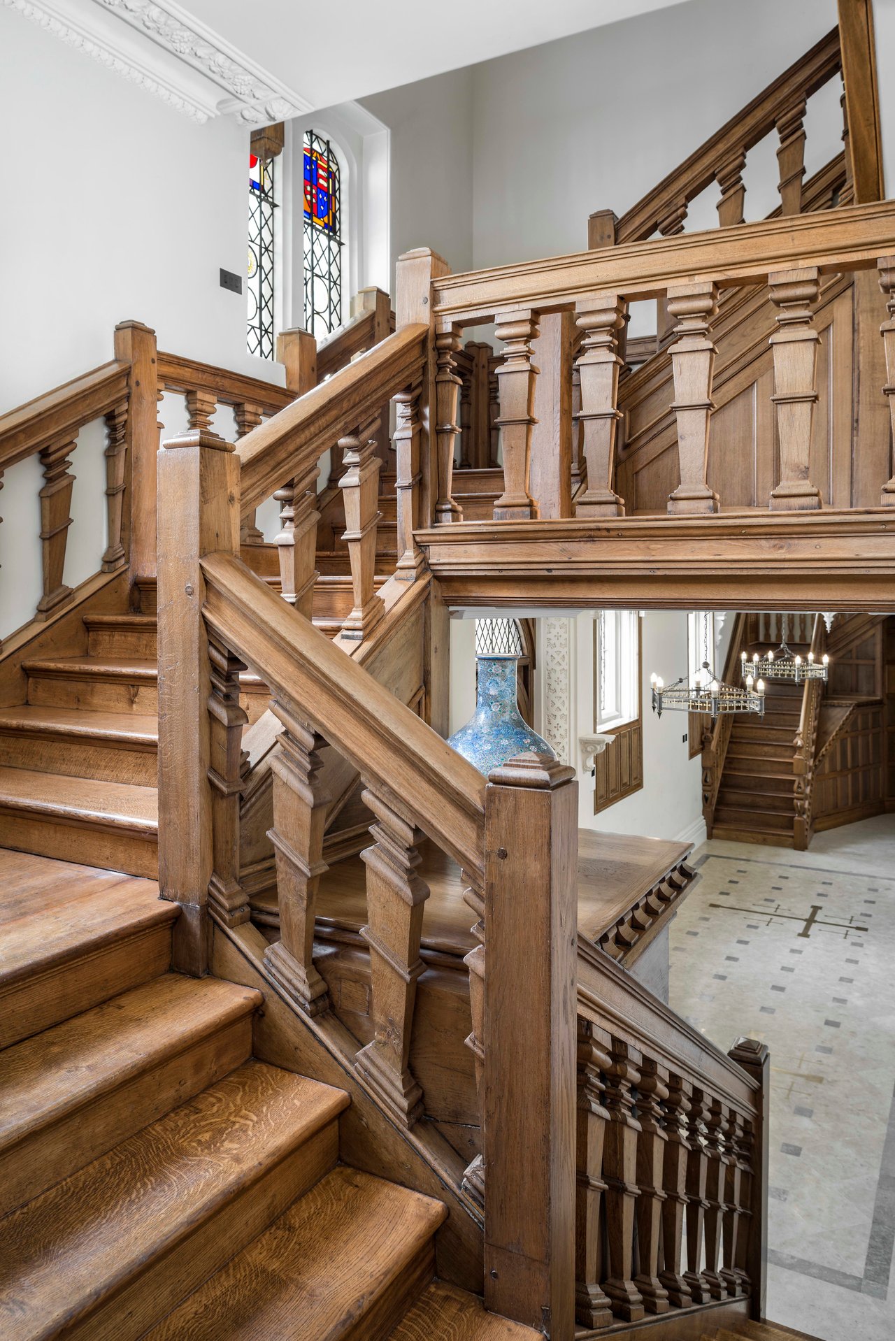 Jacobean staircase