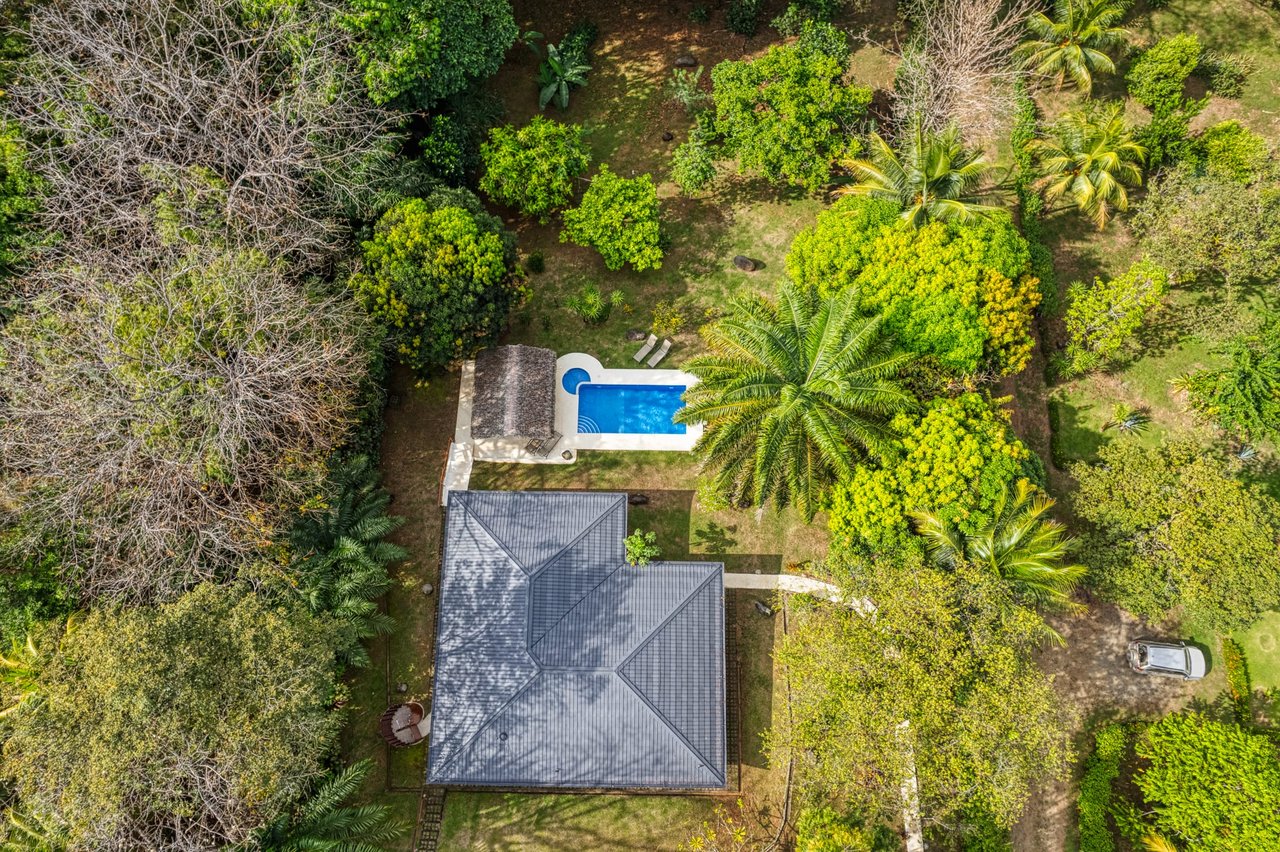 Tranquil Home with Fruit Trees and Space for Several Casitas