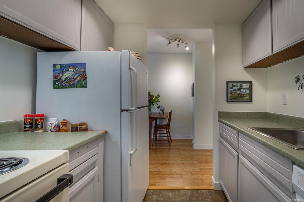 236-2930 Washington Ave