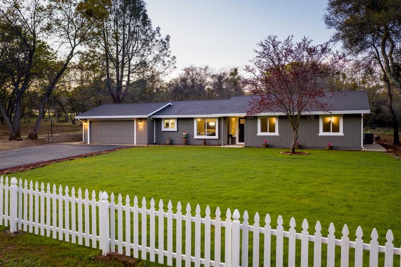 3721 Lily Lane