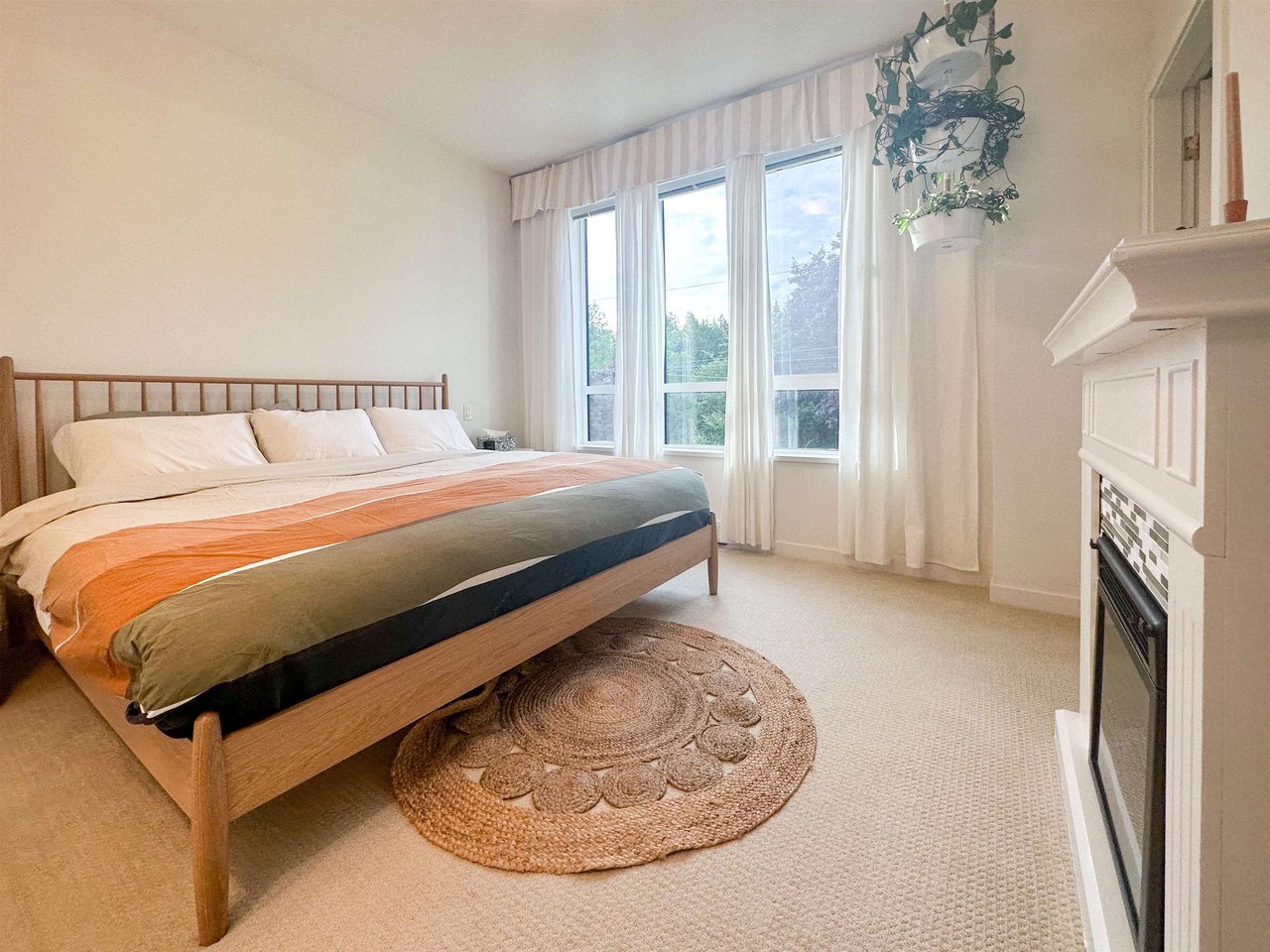 201-18505 Laurensen Pl