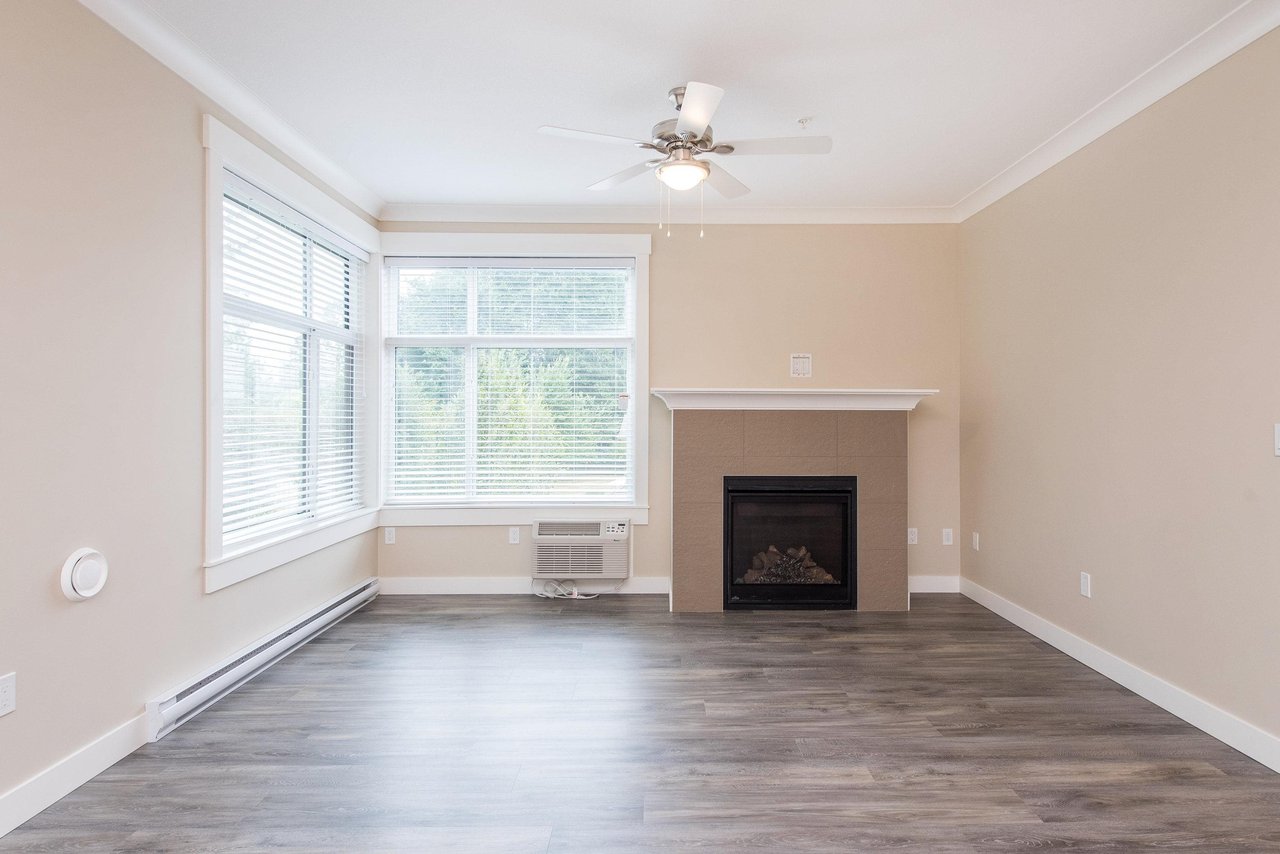 205-45761 Stevenson Rd