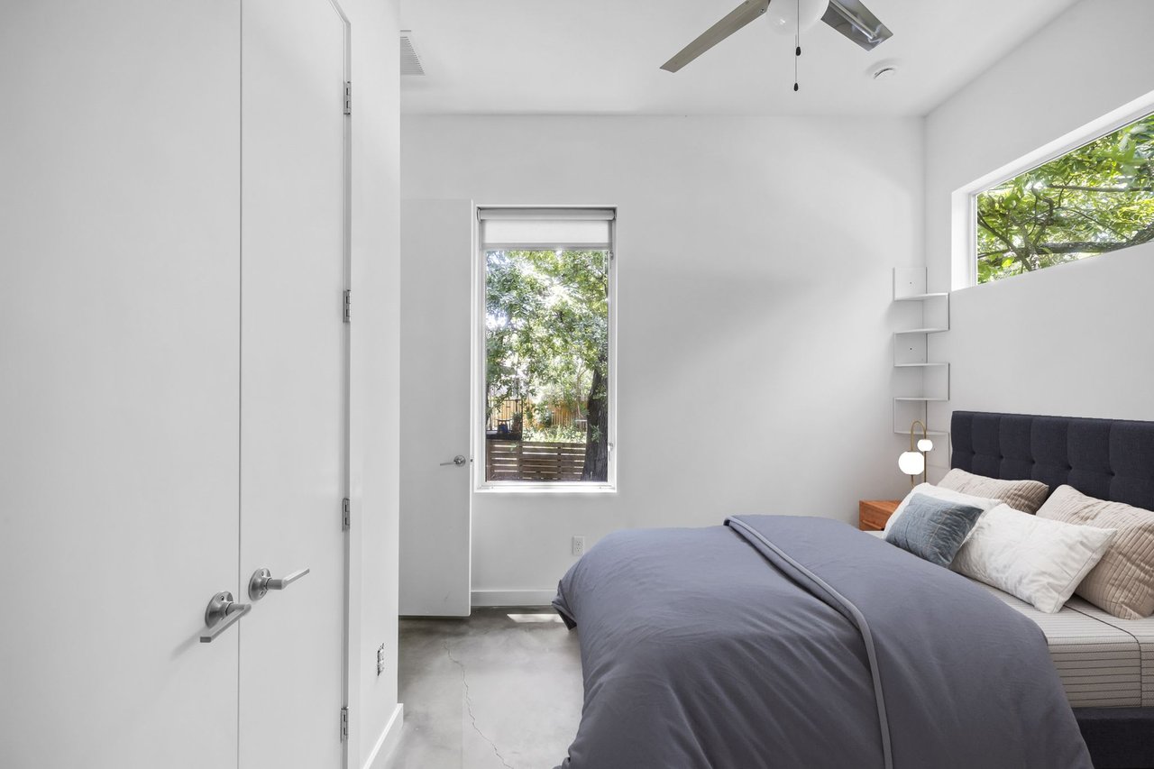 Zagorski Duplex -78704 Close to Downtown and Zilker~