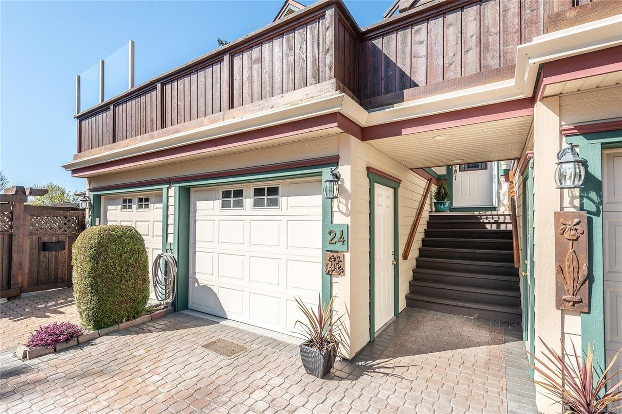 24-108 Aldersmith Pl