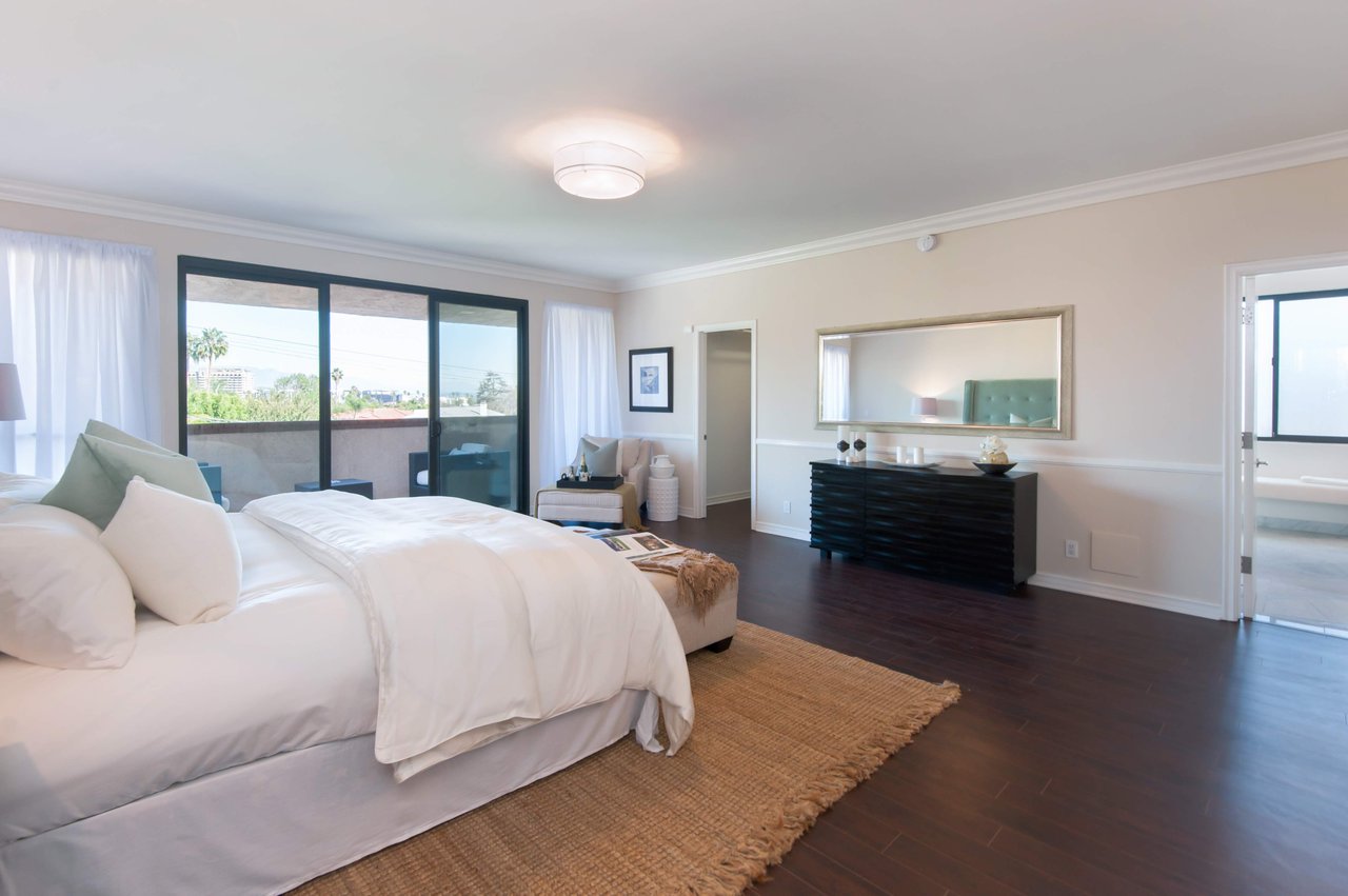 214 N Crescent Drive, #3