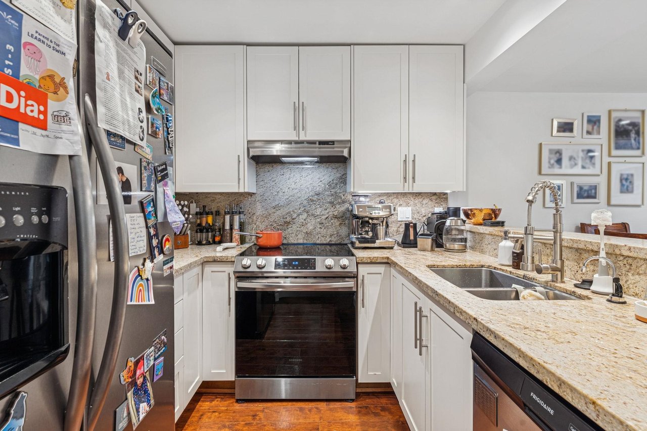 11-2375 W Broadway