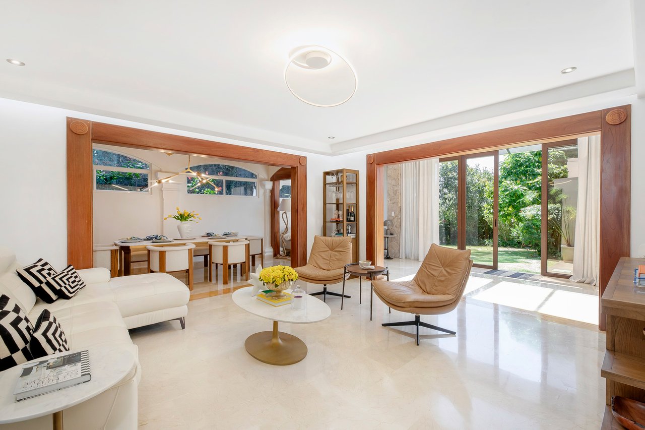 Panoramic Mediterranean Villa, Escazu, San Jose