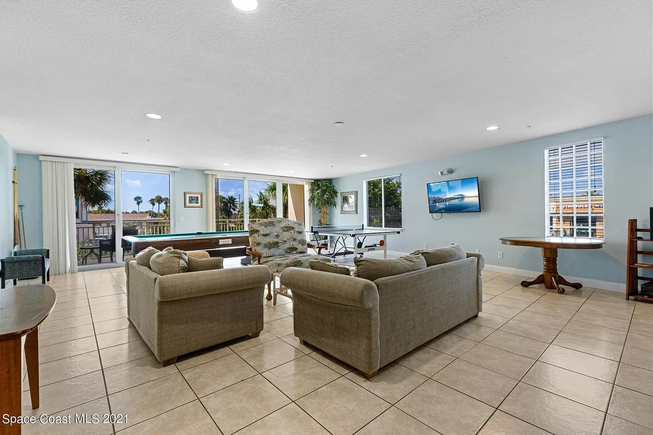 601 N Miramar Ave APT 210