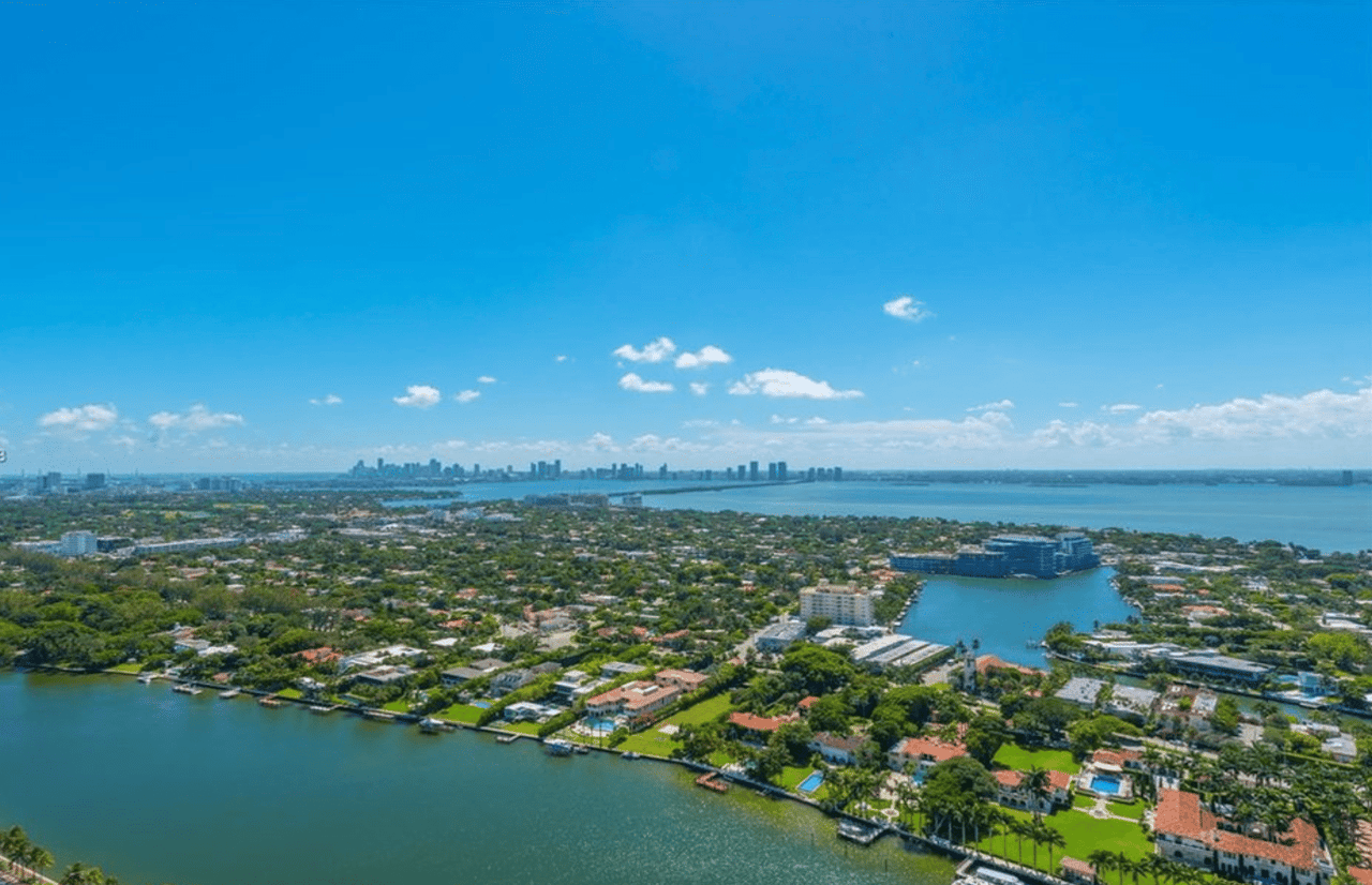 4779 Collins Ave Unit: PH4306