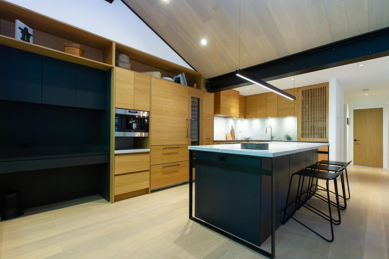 45D-4652 Blackcomb Wy