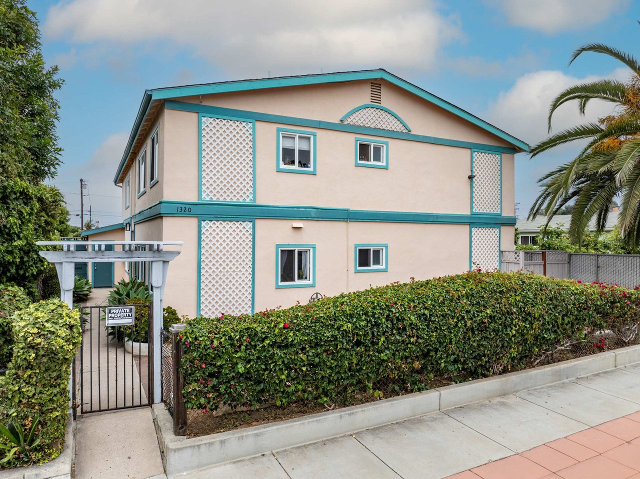 1320 Bush St | Oceanside