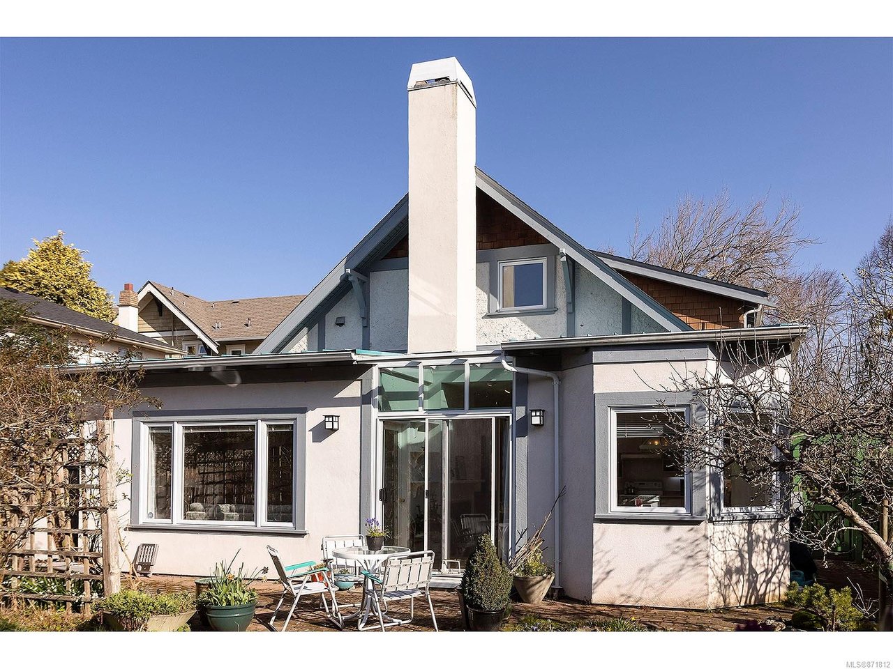 2113 McLaren Ave