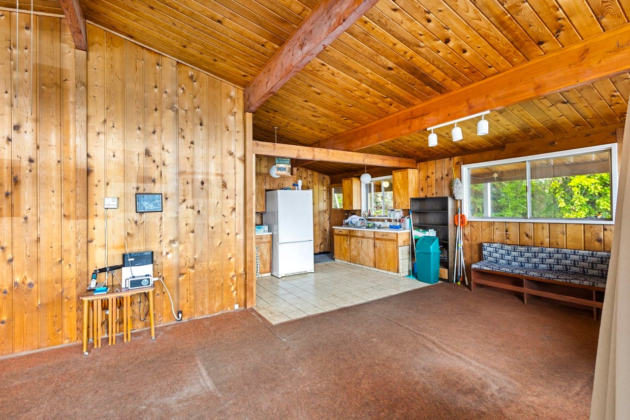 5672 Indian River Dr