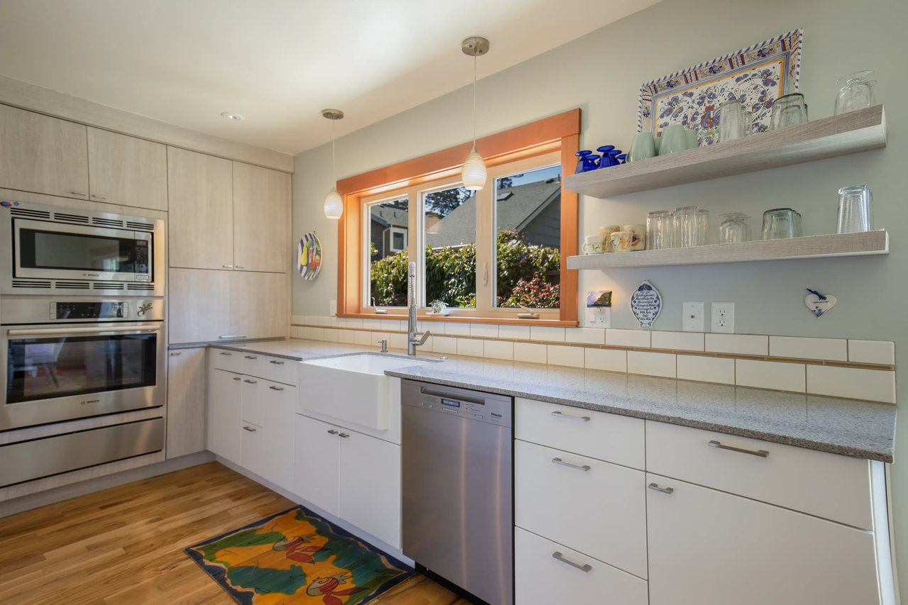 256 Treasure Cove Lane