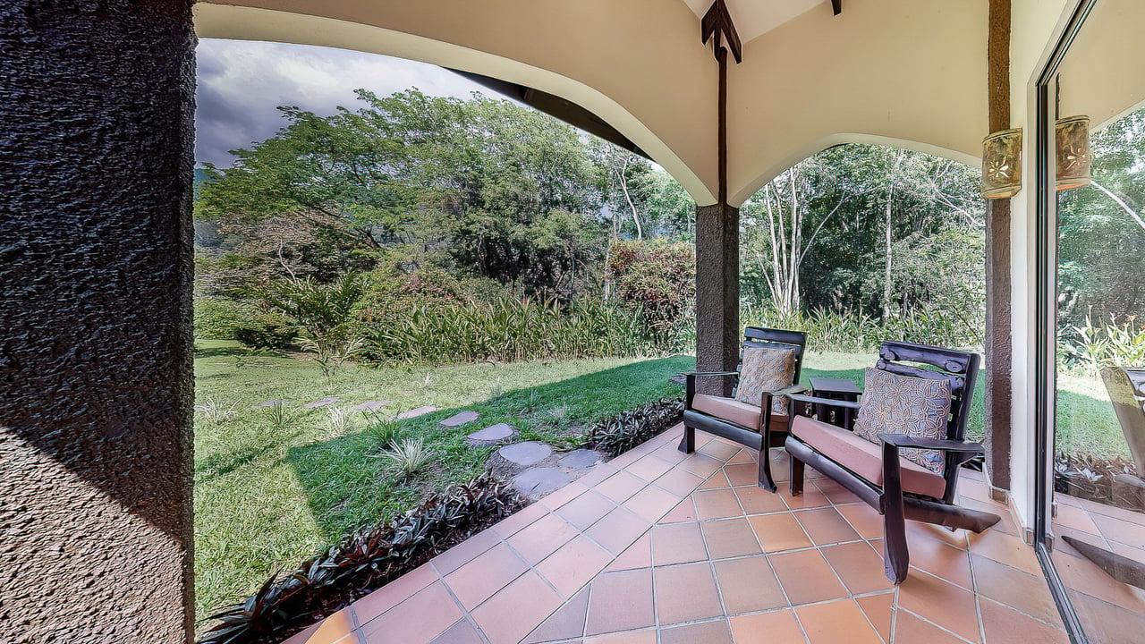 A Tranquil Haven: Prime Investment Opportunity in Uvita's Lush River Enclave