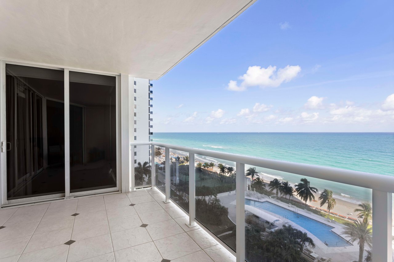 19111 Collins Ave Unit: 806