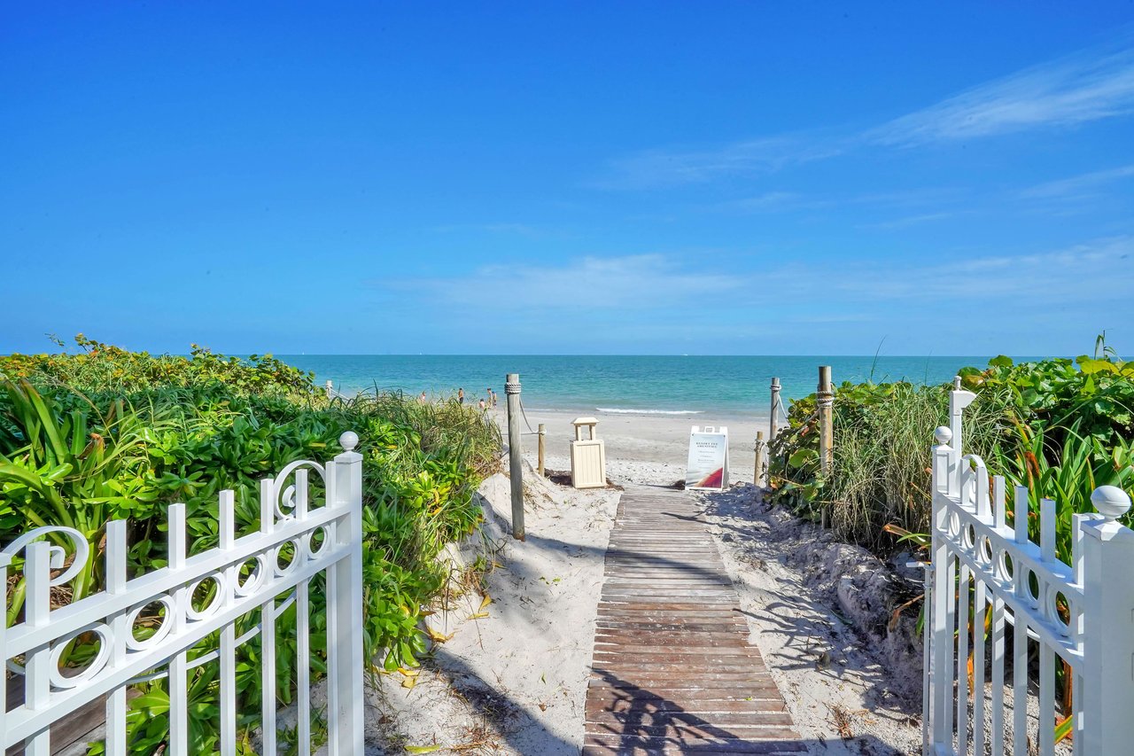 Ritz Carlton Key Biscayne Unit 870