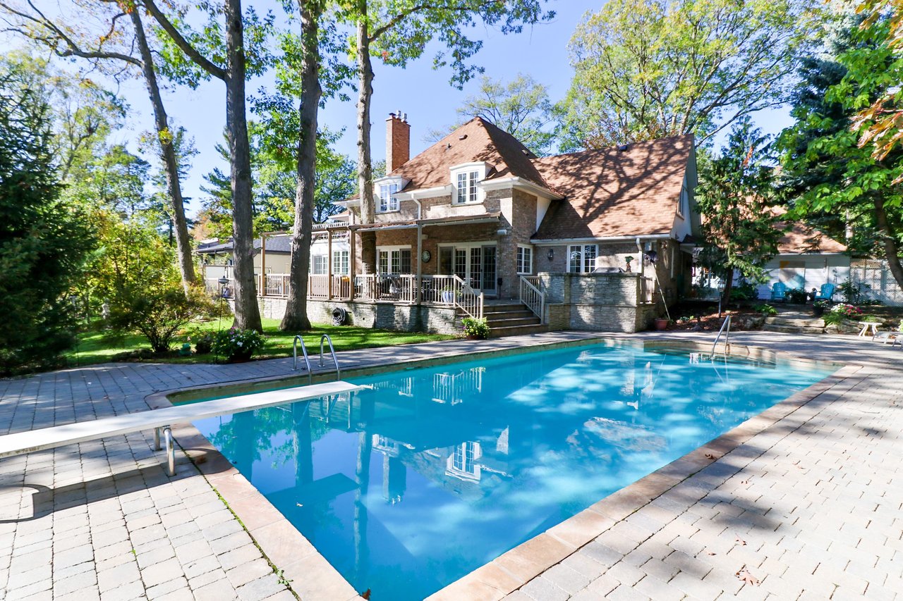 2200 Shardawn Mews