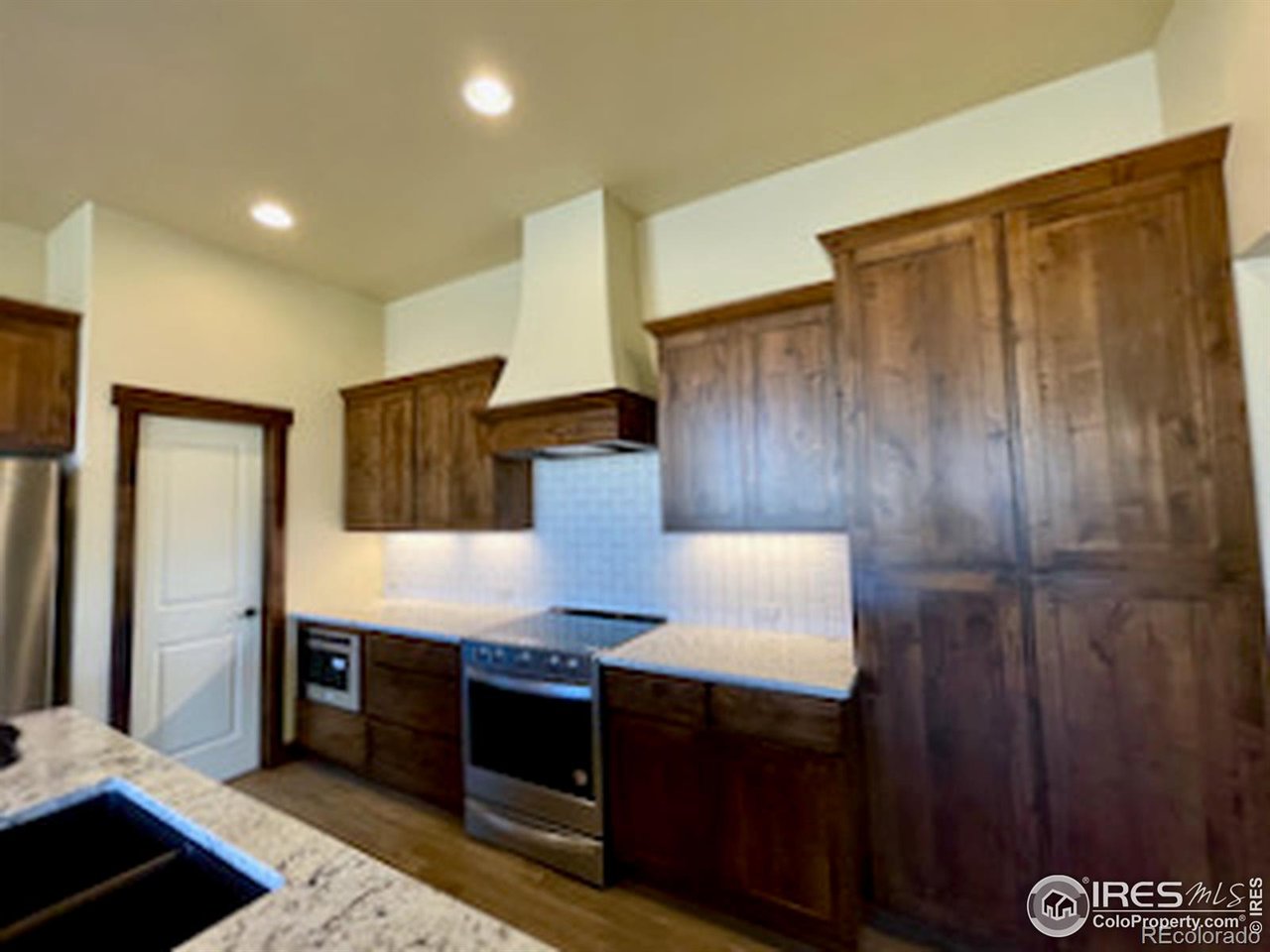 3717 Saguaro Dr