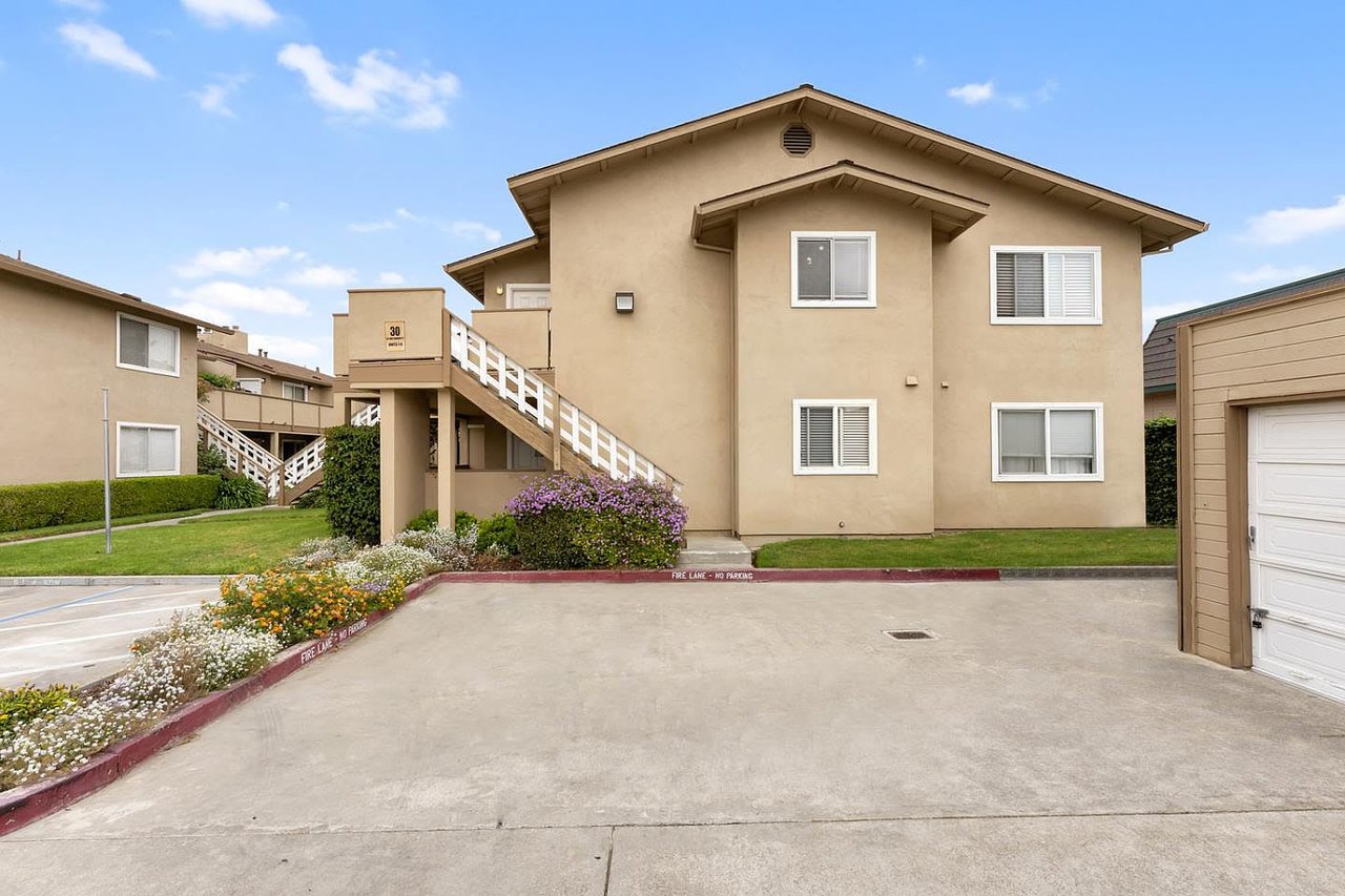 30 W San Joaquin St UNIT 6