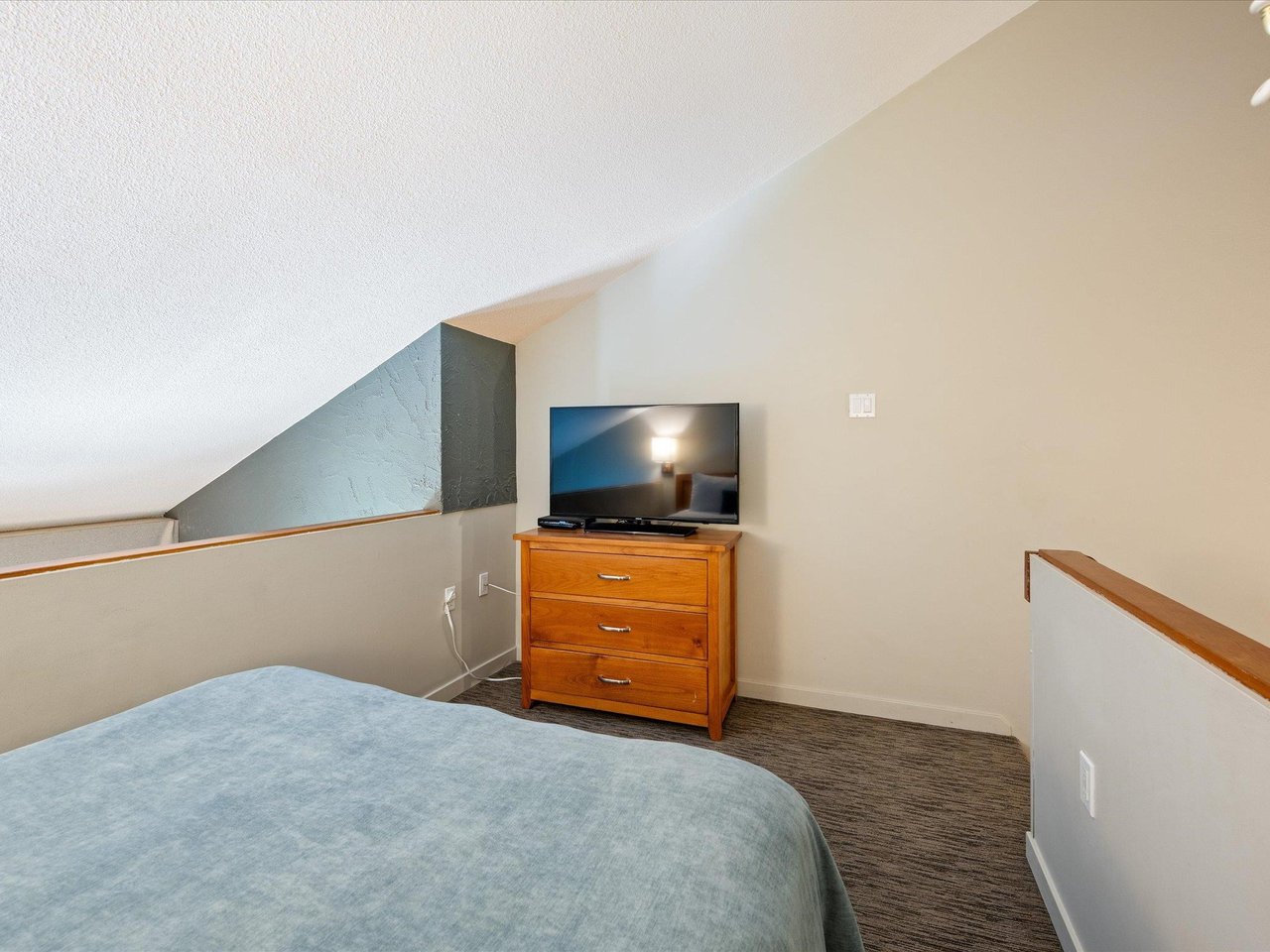 306-4420 Sundial Pl