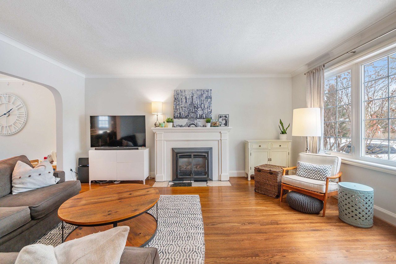 10 Kingslea Gardens