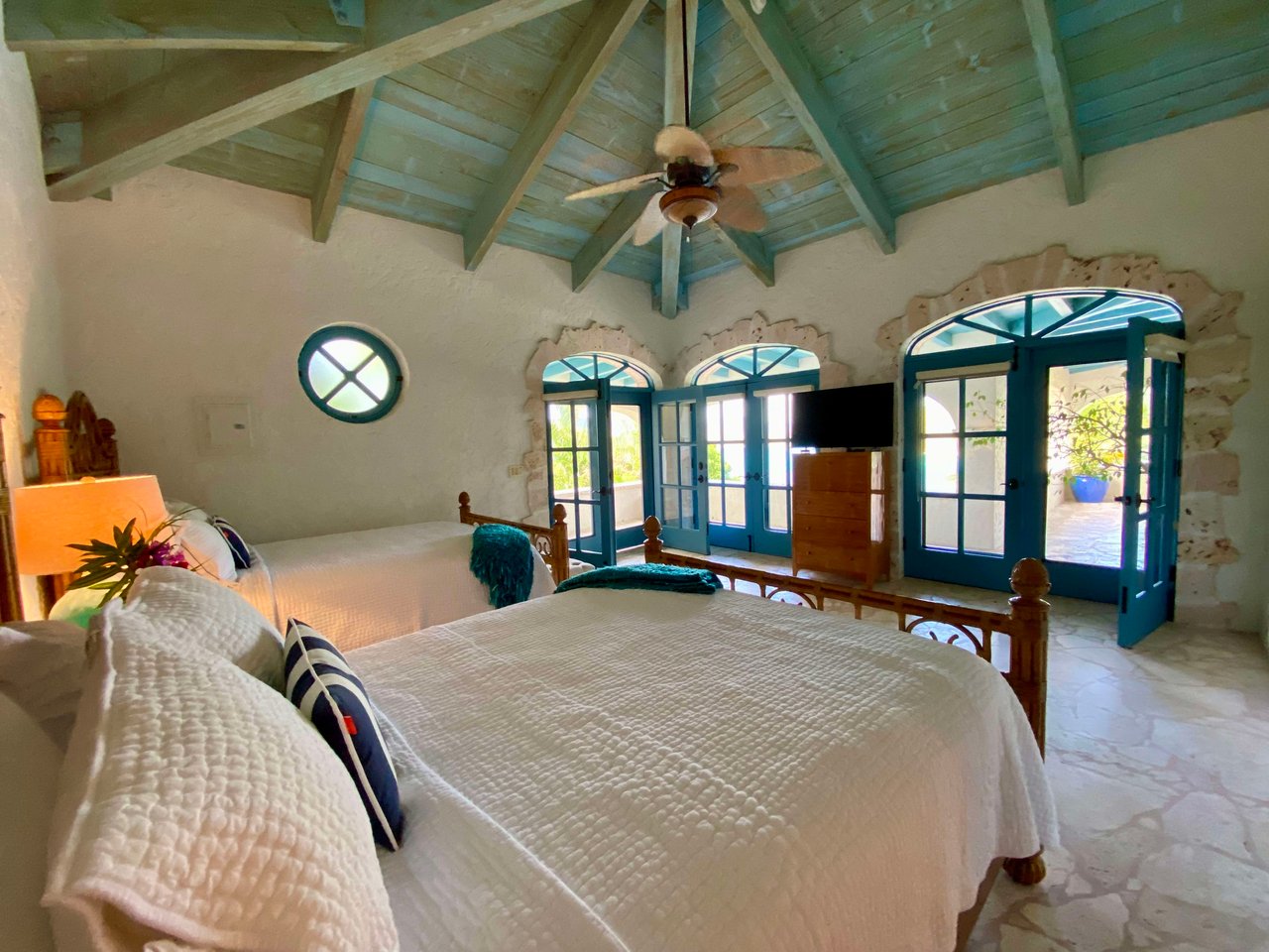 CLIFF HOUSE VILLA