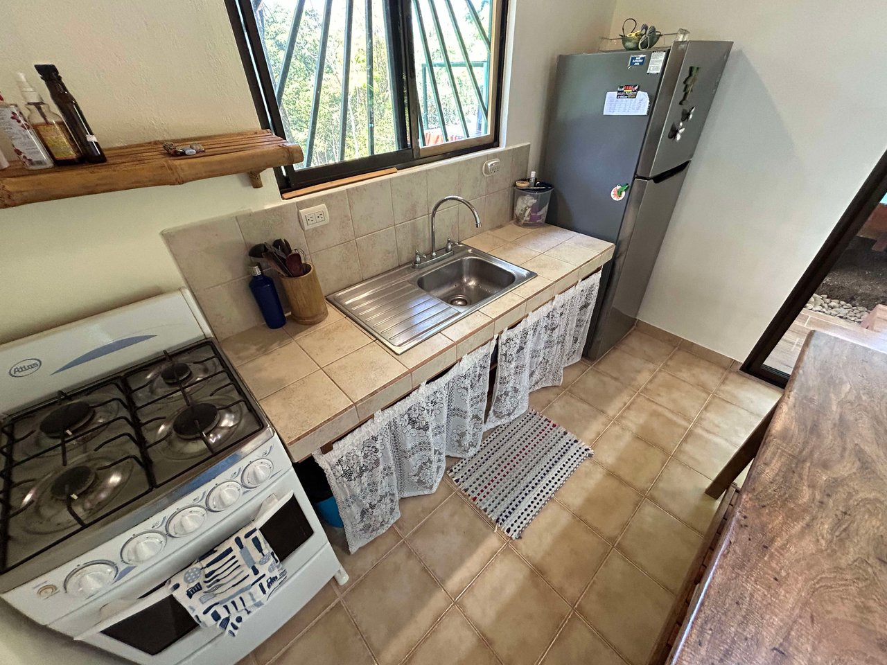 Casa La Luna, Cozy Home in Platanillo on 8 Acres of Land!