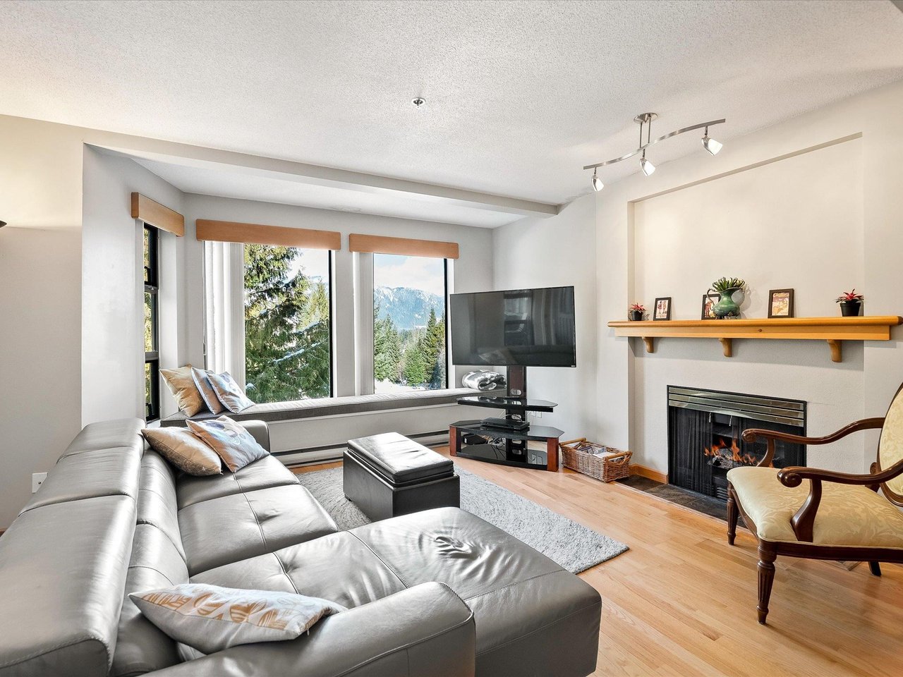 321-3309 Ptarmigan Pl