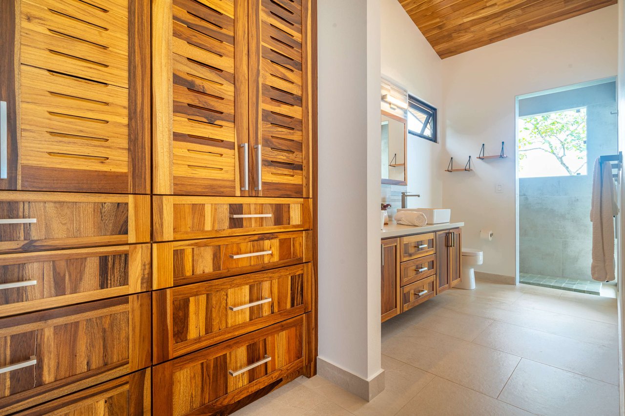 Cascada Sandalo Jaw Dropping Ocean Views!