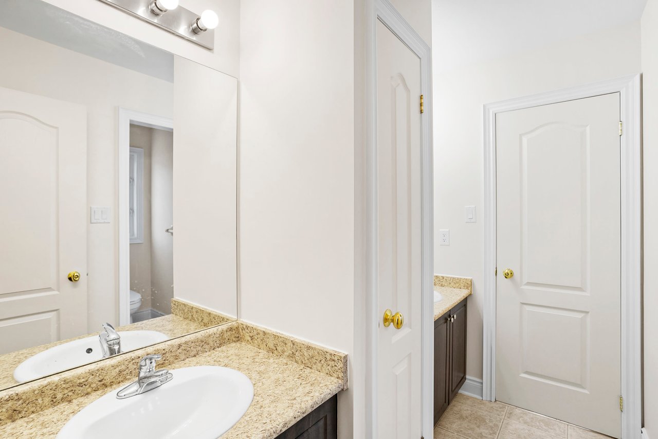 Upper Thornhill Estates